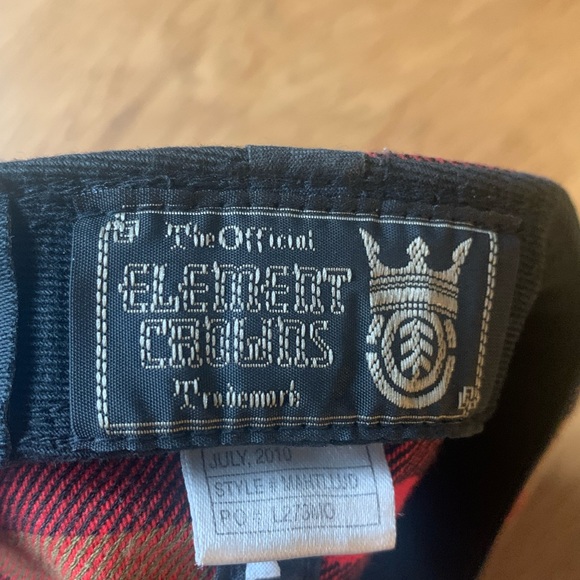 4 / 20$ SALE Element Crowns Boarder Hat - Picture 4 of 4